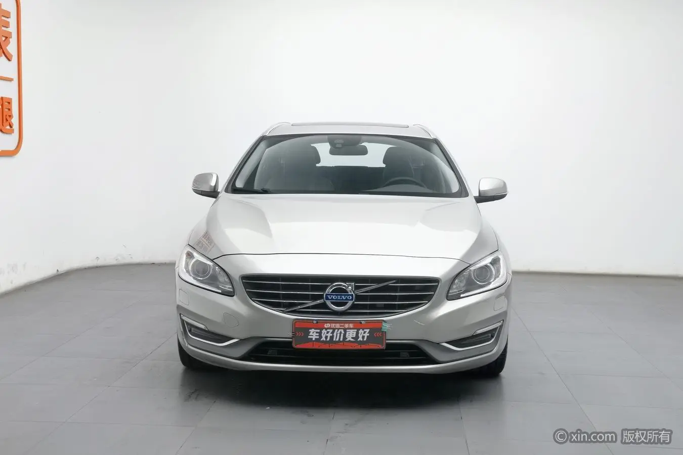 Volvo V60  из Китая