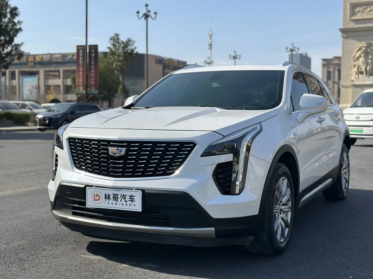 Cadillac XT4  из Китая