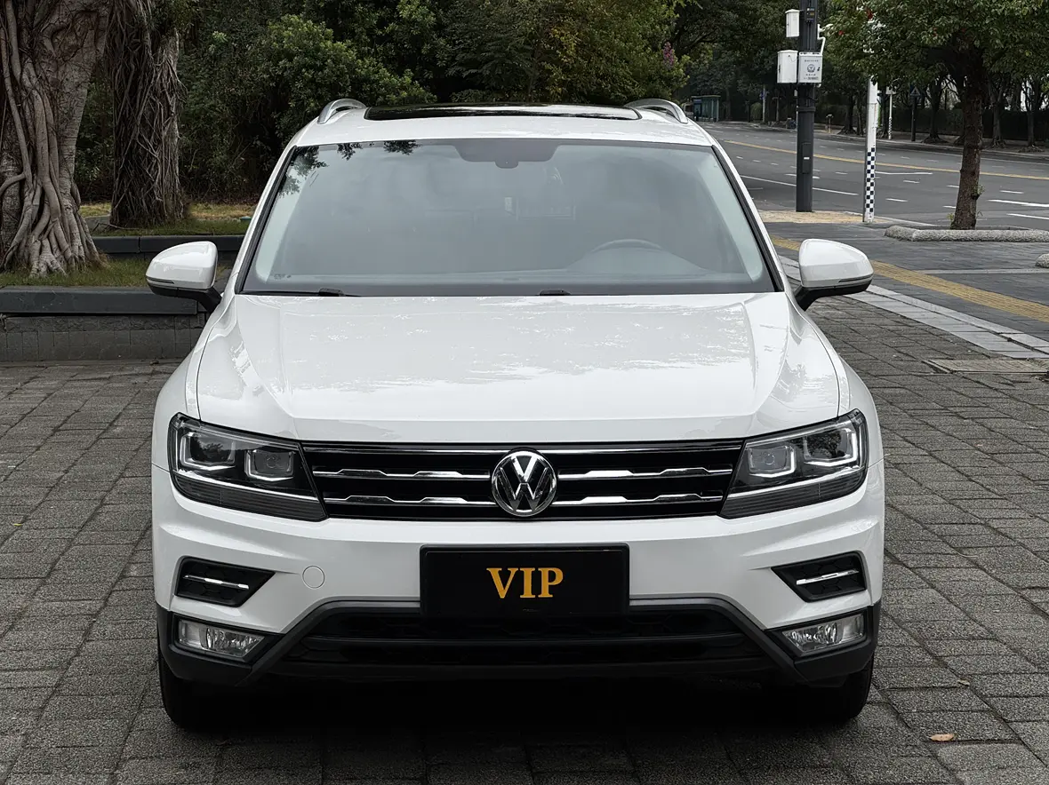 Volkswagen Tiguan L  из Китая