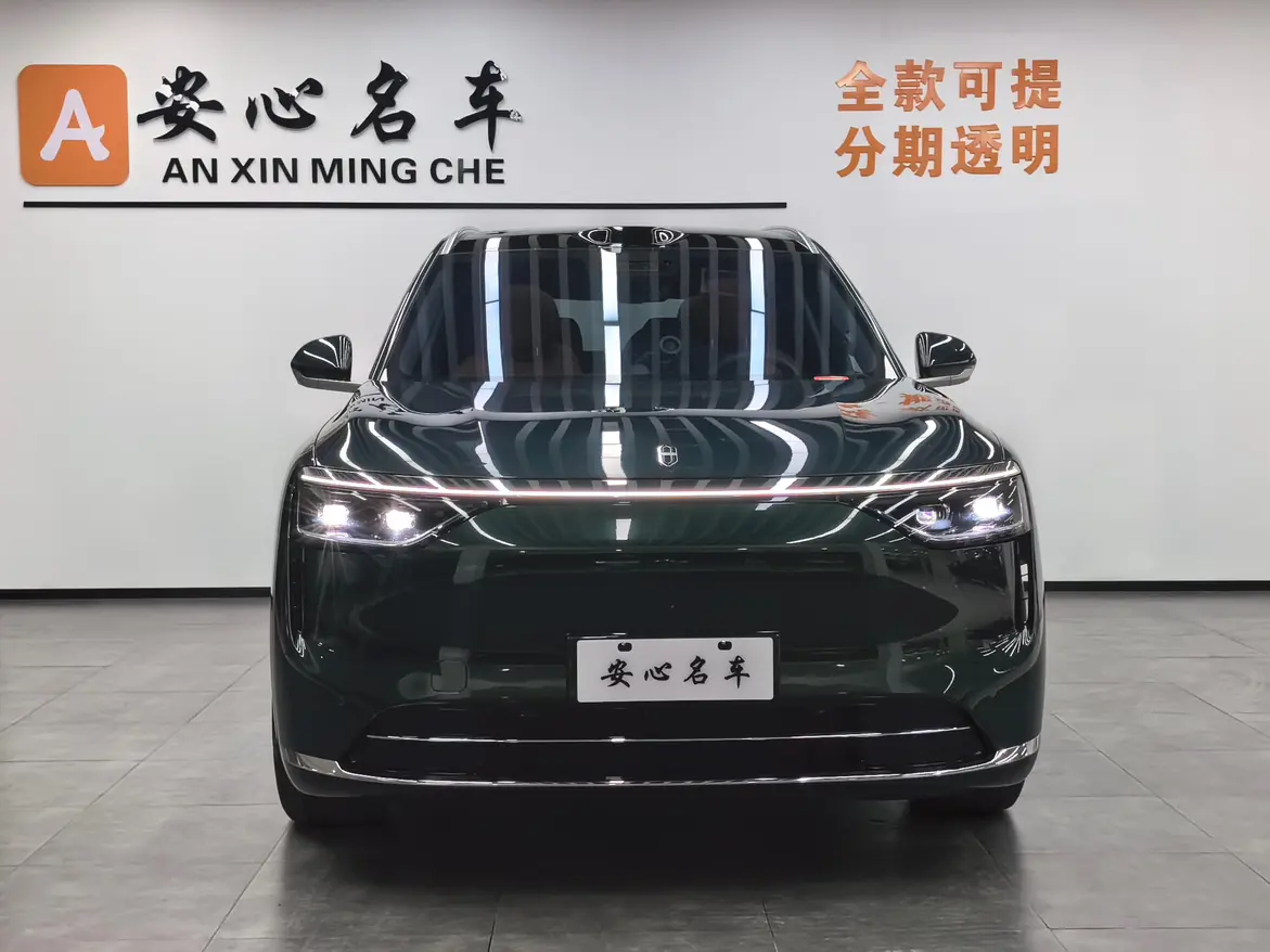 AITO QJM8  из Китая