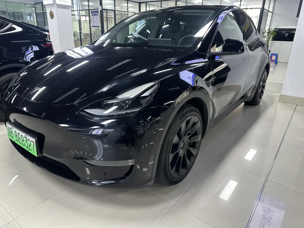 Tesla Model Y  из Китая