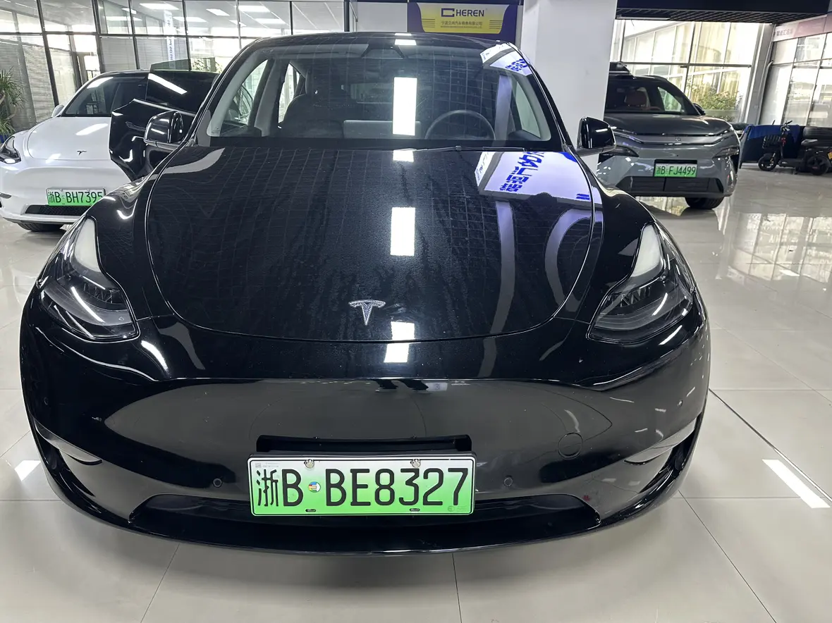 Tesla Model Y  из Китая