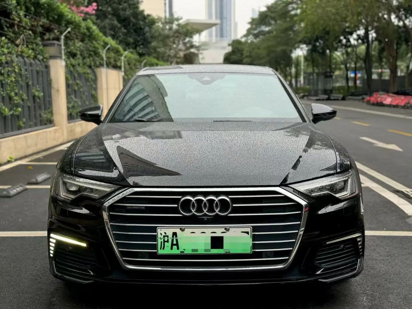 Audi A6L PHEV  из Китая