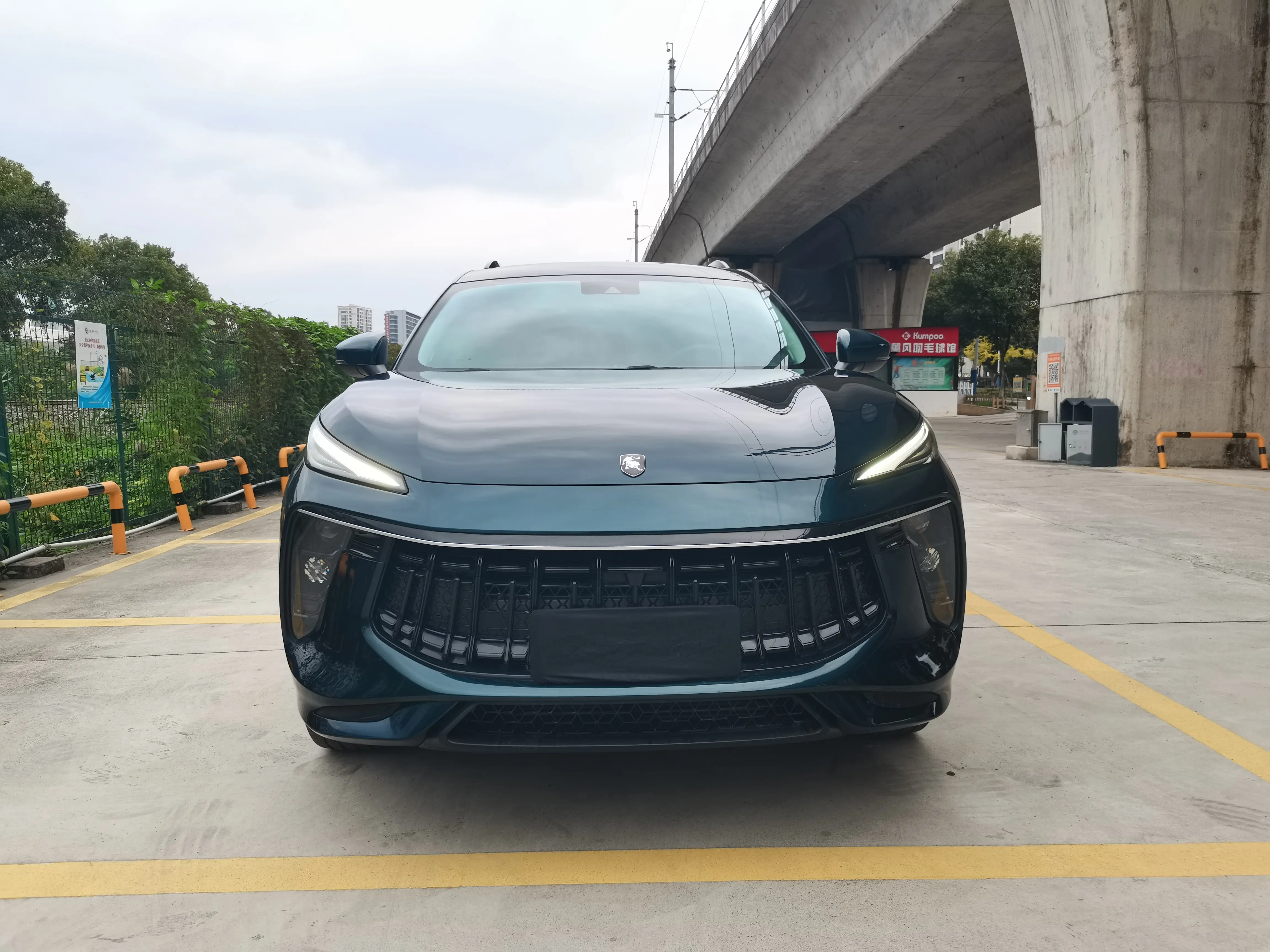 Forthing Fengxing T5 EVO  из Китая