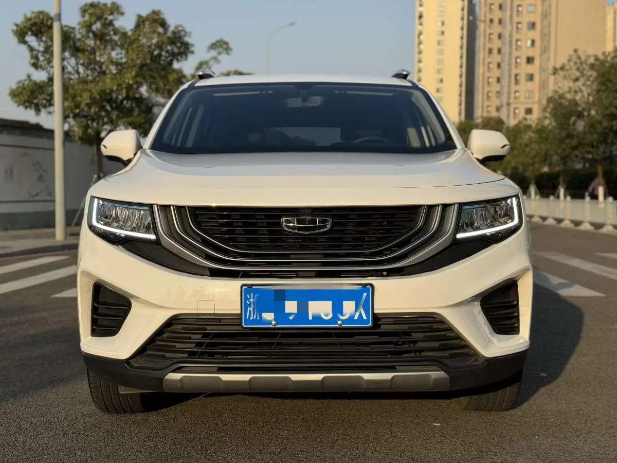 Geely Okavango  из Китая