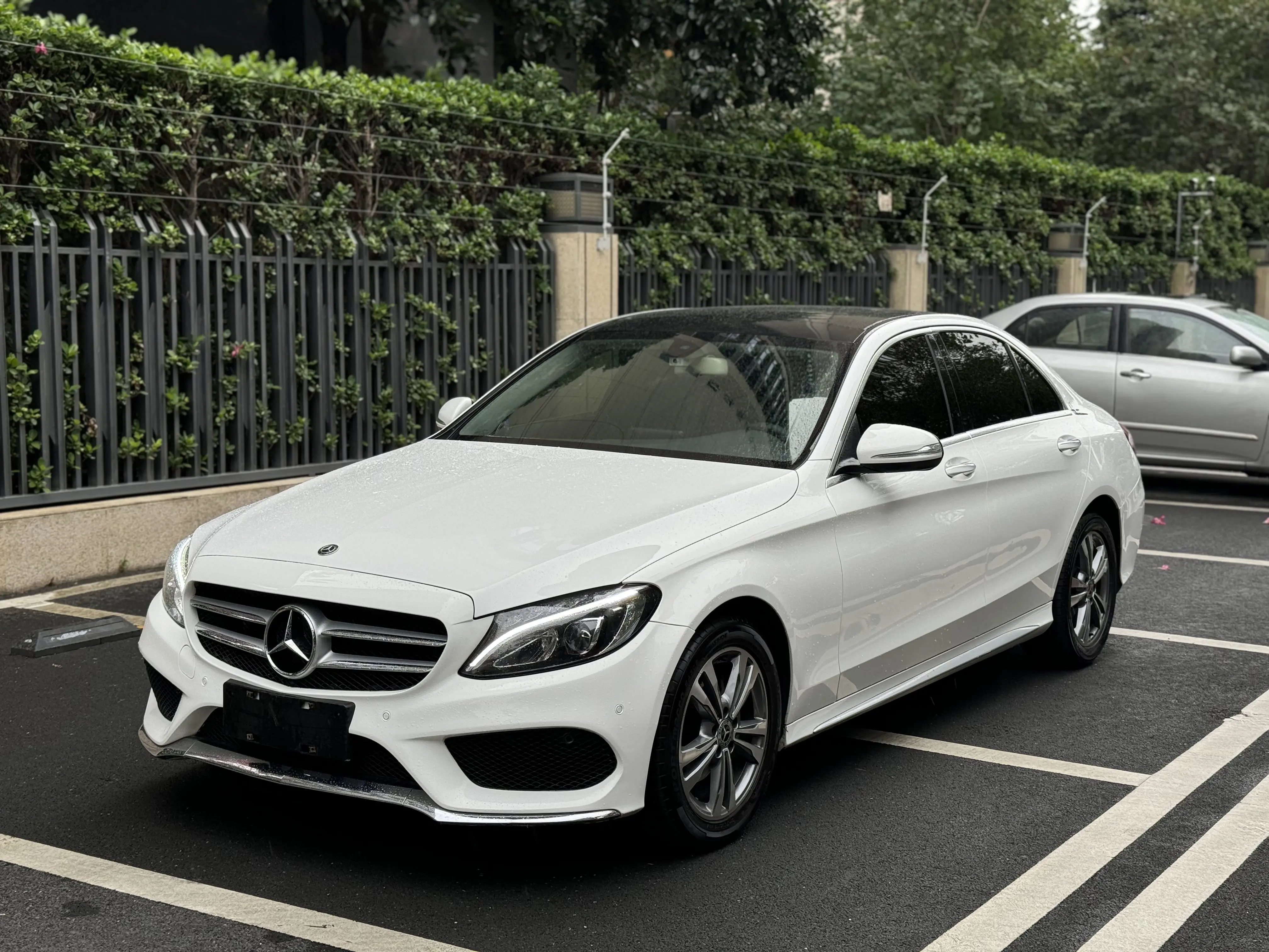 Mercedes-Benz Mercedes Benz C Class  из Китая