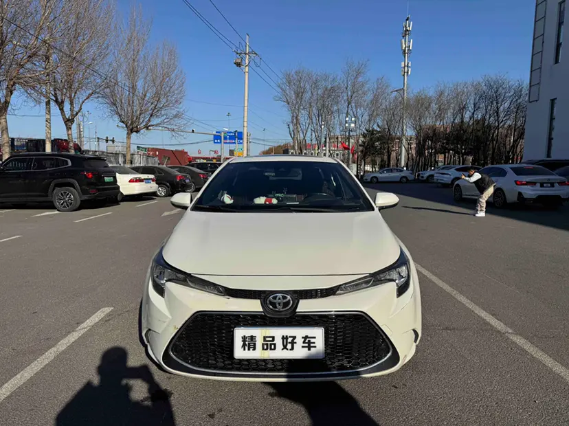 Toyota Levin (Lei Ling)  из Китая