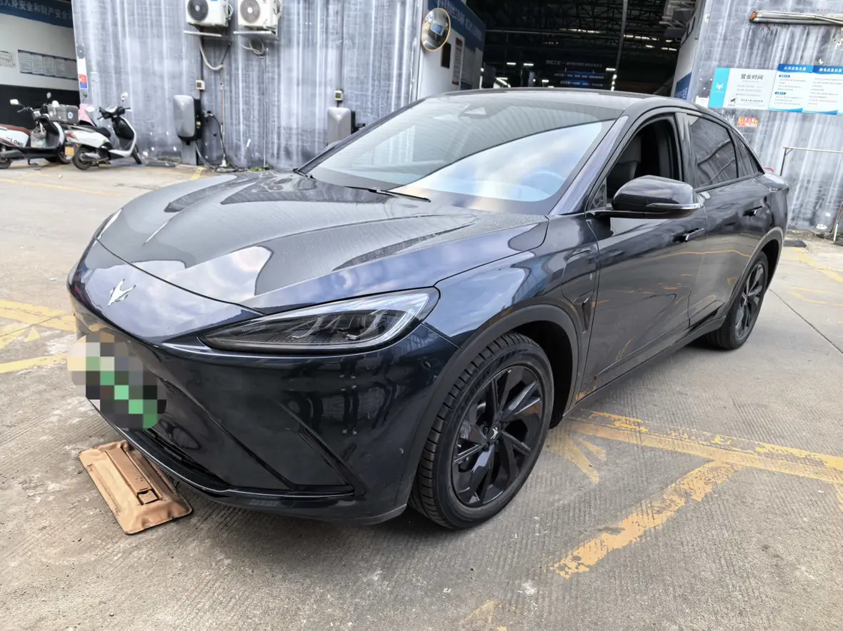 ARCFOX Extreme Fox Polar Fox Alpha S  из Китая