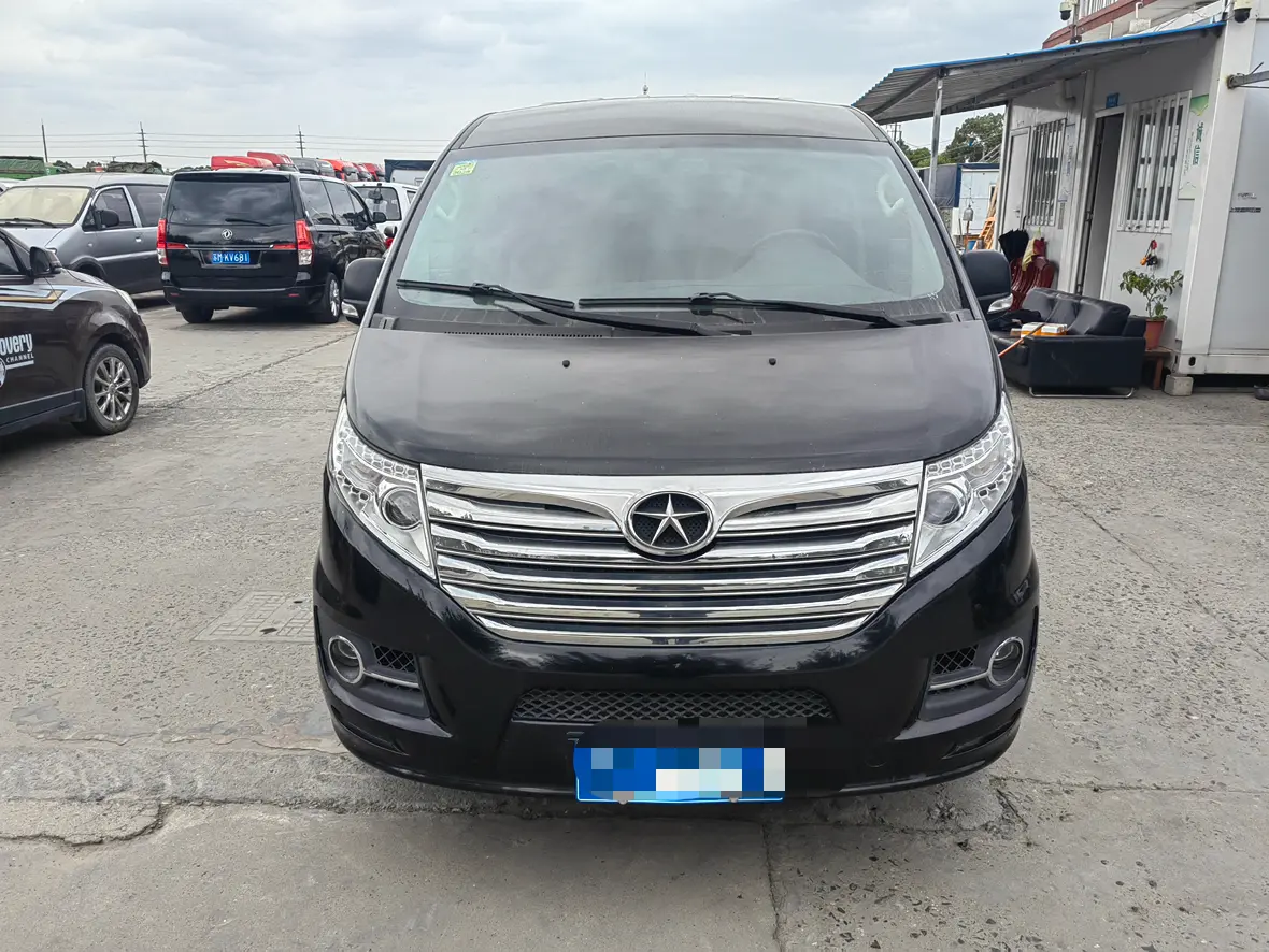Jiangxi Ruifeng M5  из Китая