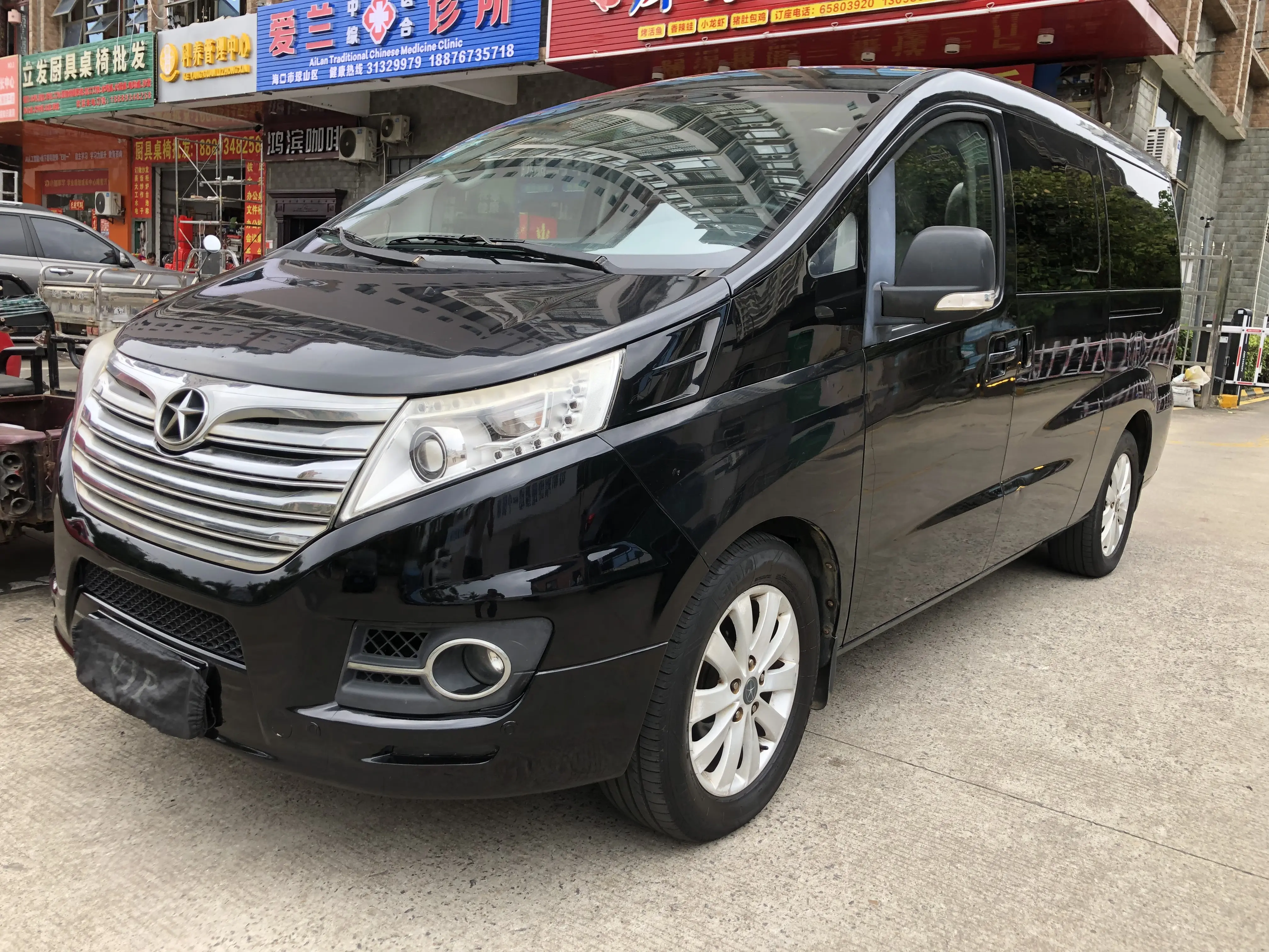 Jiangxi Ruifeng M5  из Китая