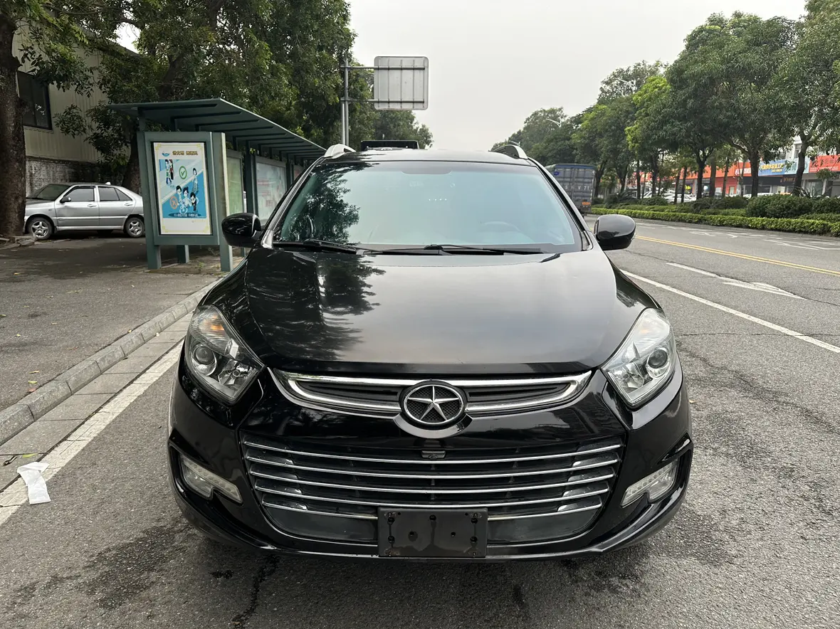 Jiangxi Ruifeng S5  из Китая