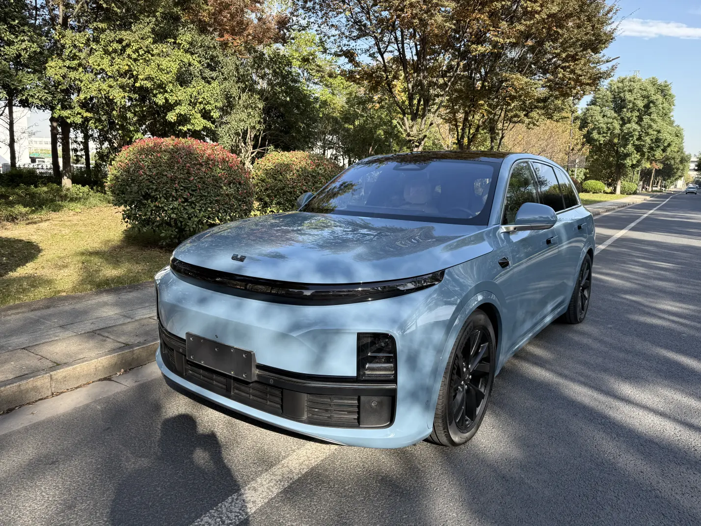 Li L7 (Ideal L7)  из Китая