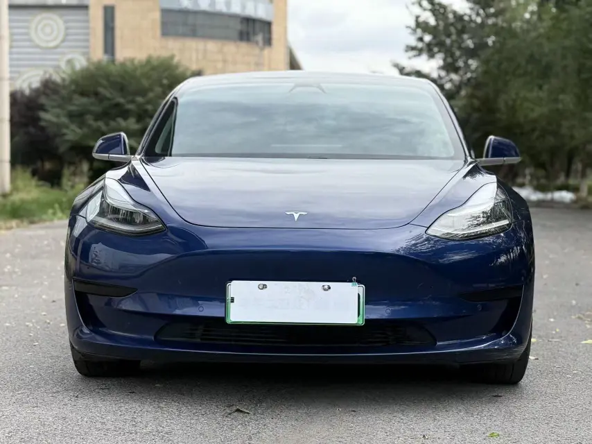 Tesla Model 3  из Китая
