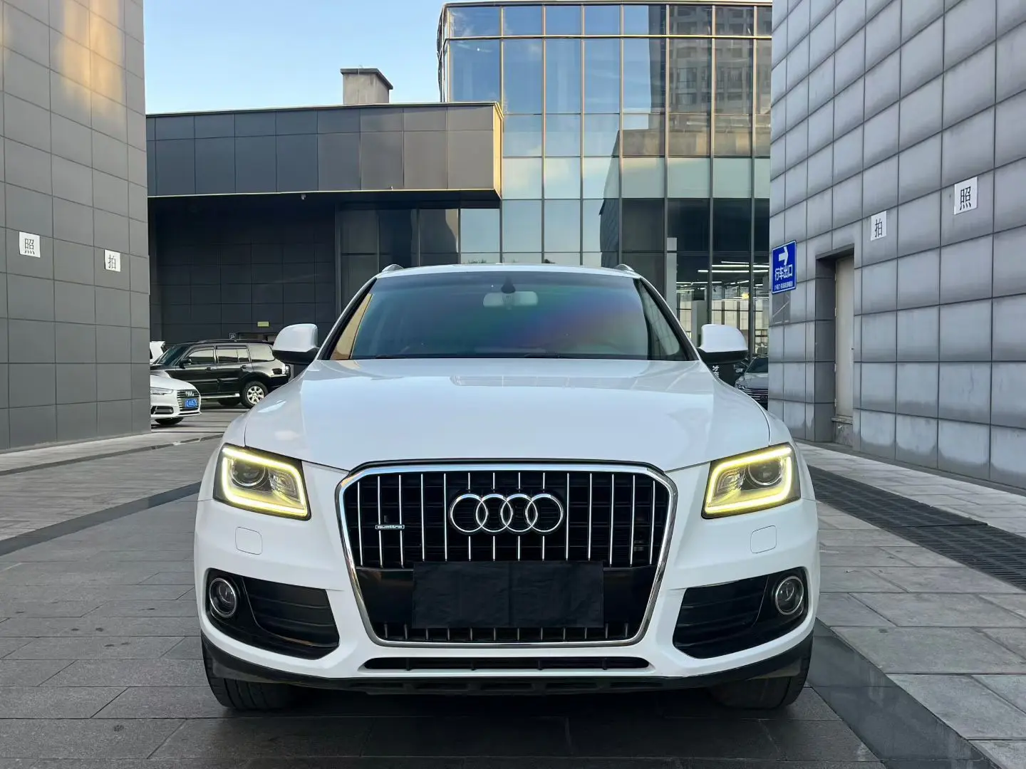 Audi Q5  из Китая