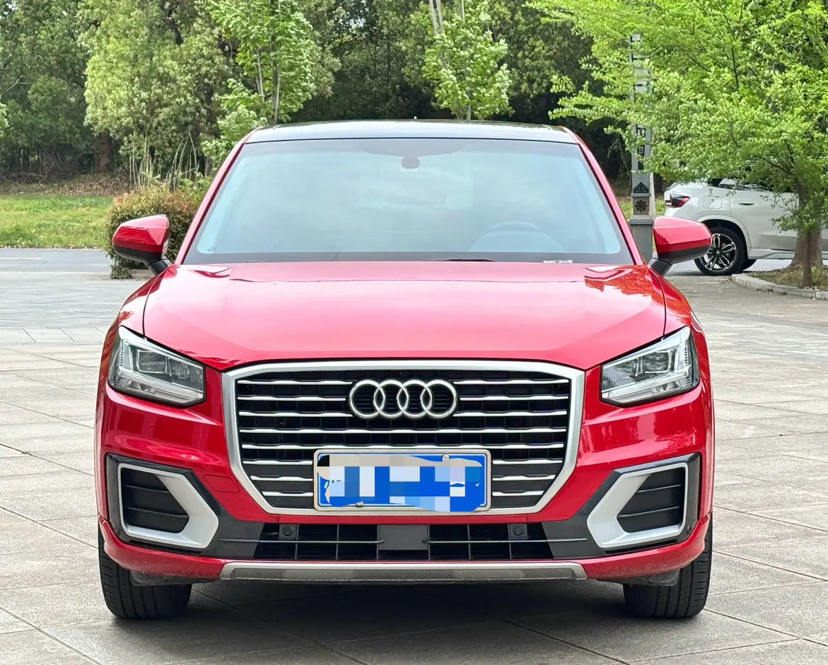 Audi Q2L  из Китая