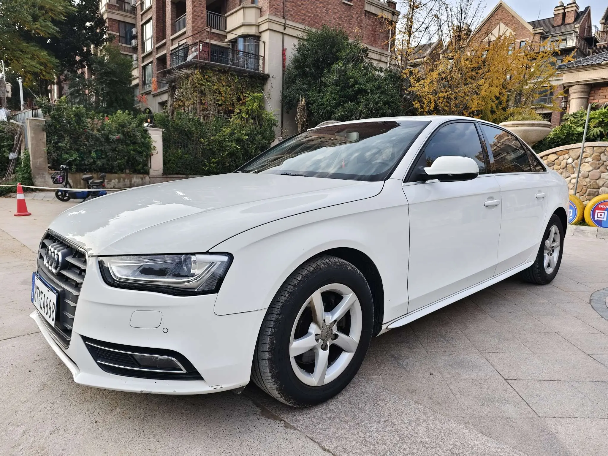 Audi A4L  из Китая