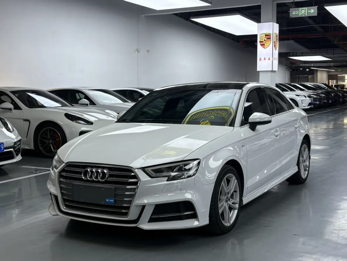 Audi A3  из Китая