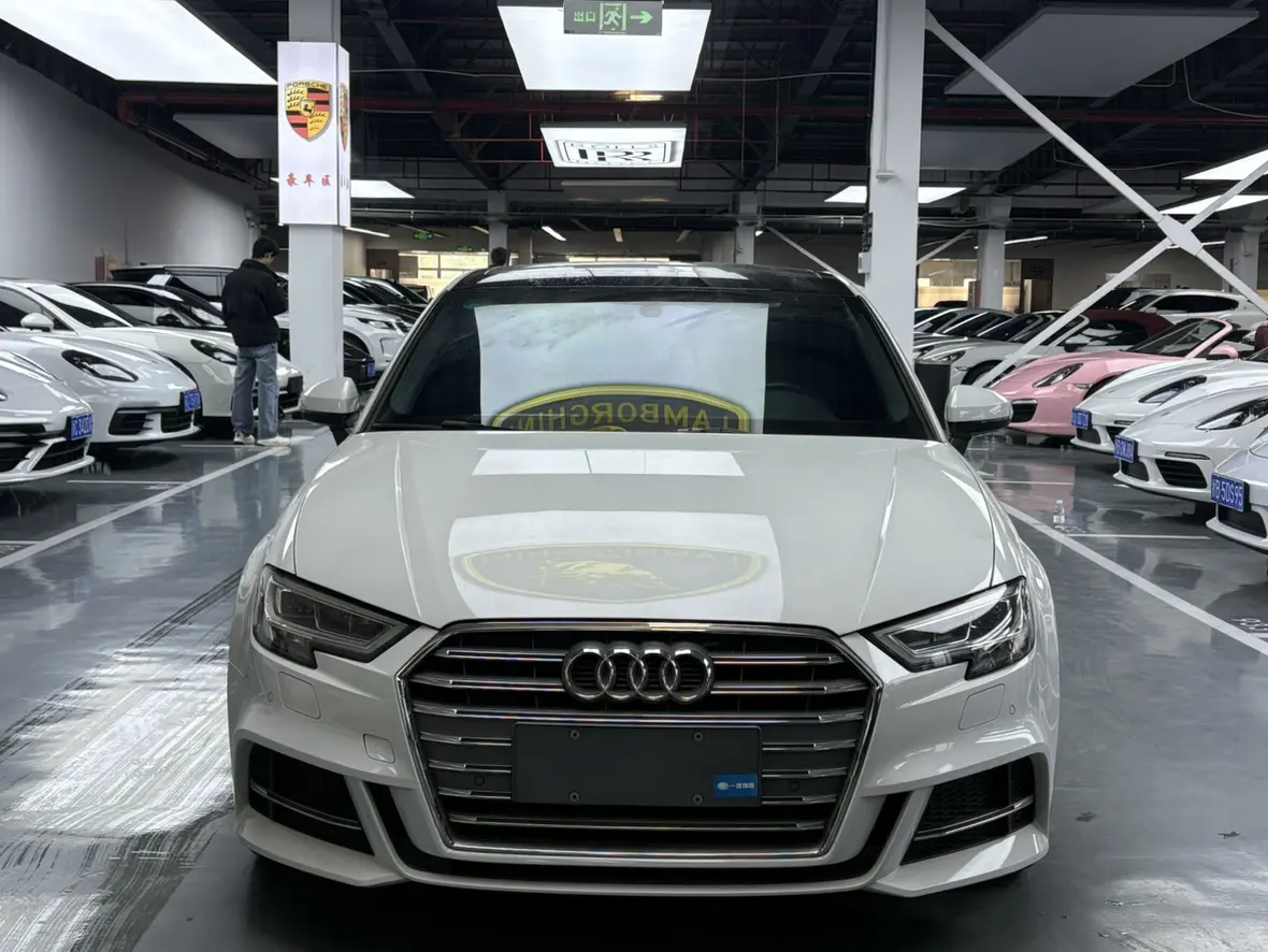 Audi A3  из Китая