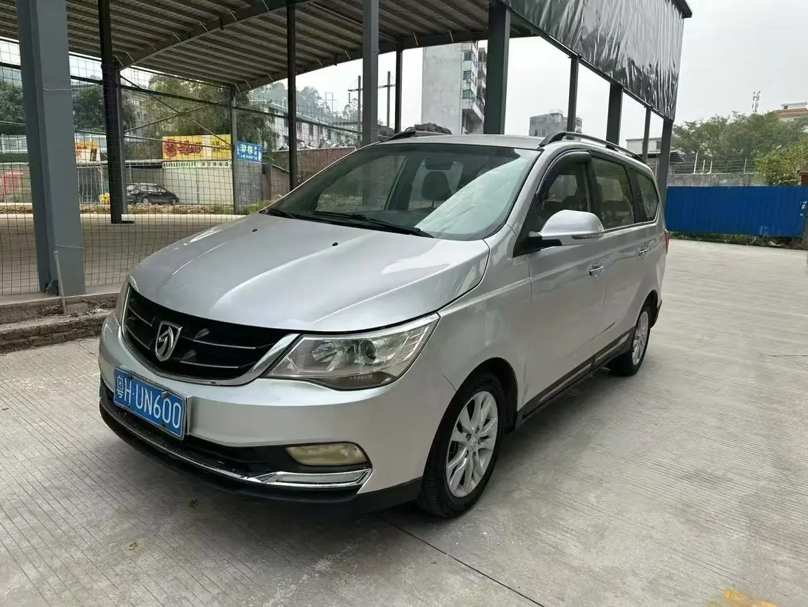 Baojun 730  из Китая