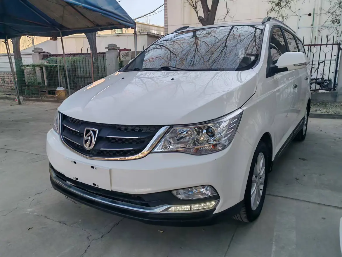 Baojun 730  из Китая