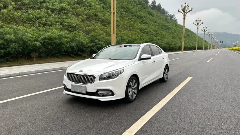 Kia K4  из Китая