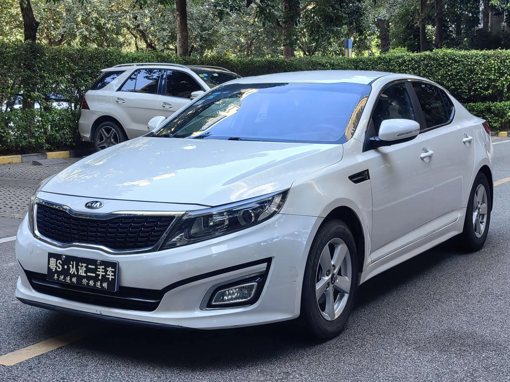 Kia K5  из Китая