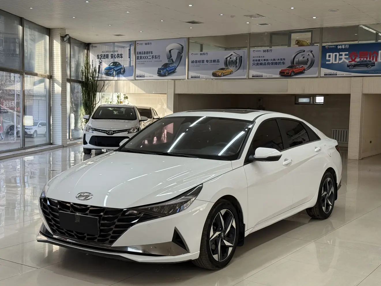 Hyundai Elantra