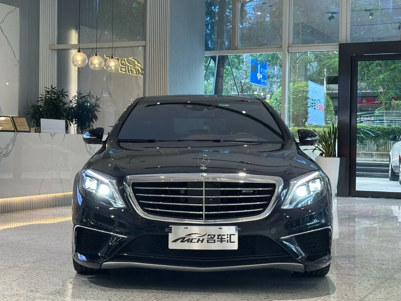 Mercedes-Benz S-Class AMG  из Китая