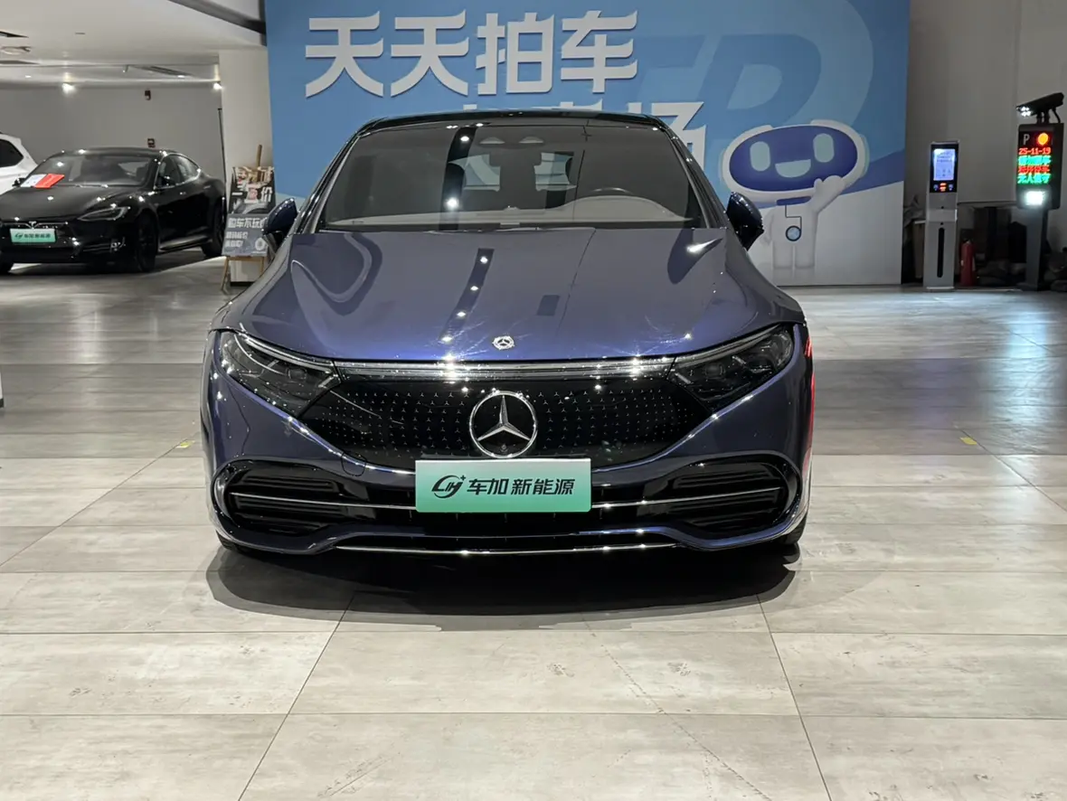 Mercedes-Benz EQS  из Китая