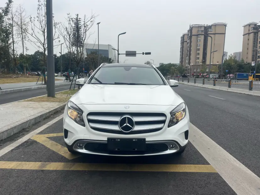Mercedes-Benz GLA  из Китая