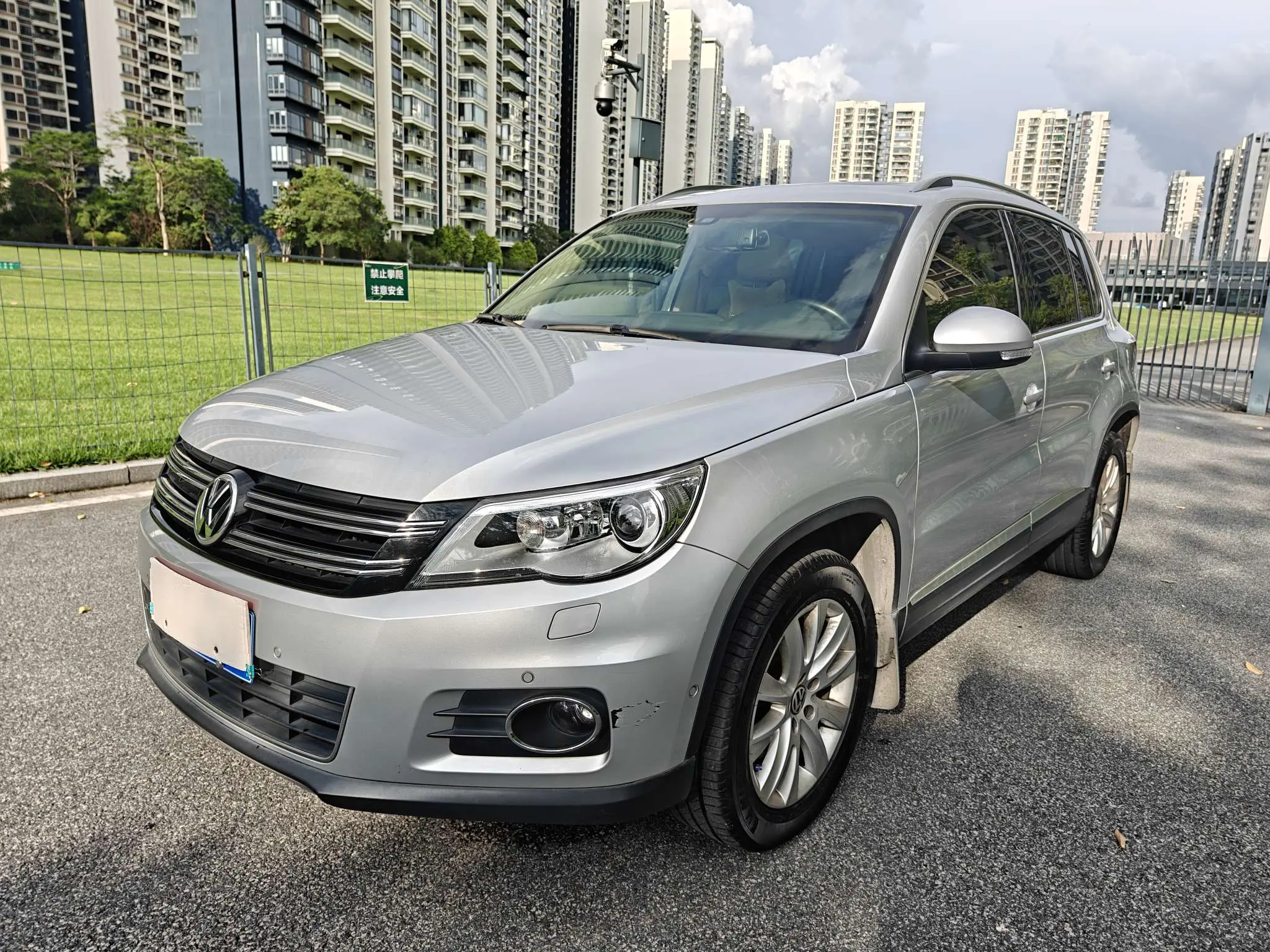 Volkswagen Tiguan  из Китая