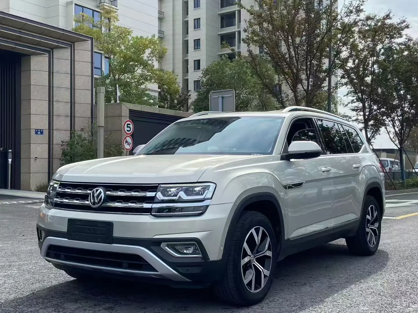 Volkswagen Teramont  из Китая