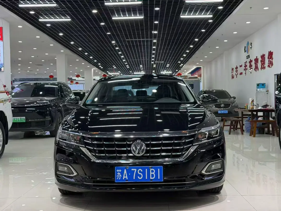 Volkswagen Passat  из Китая