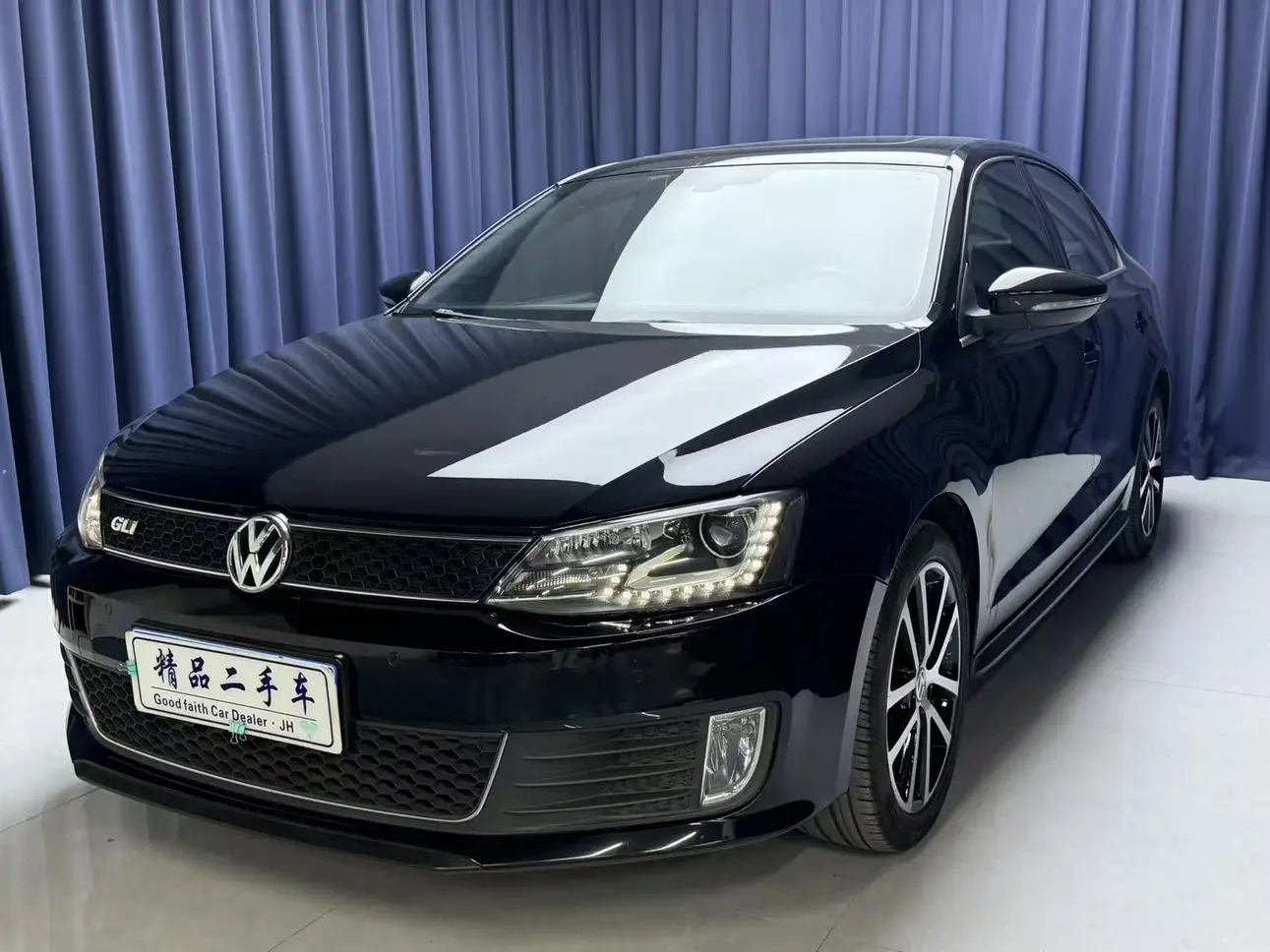 Volkswagen Sagitar  из Китая