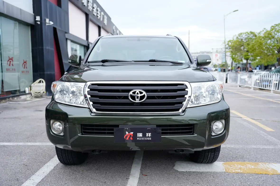 Toyota Land Cruiser (imported)  из Китая