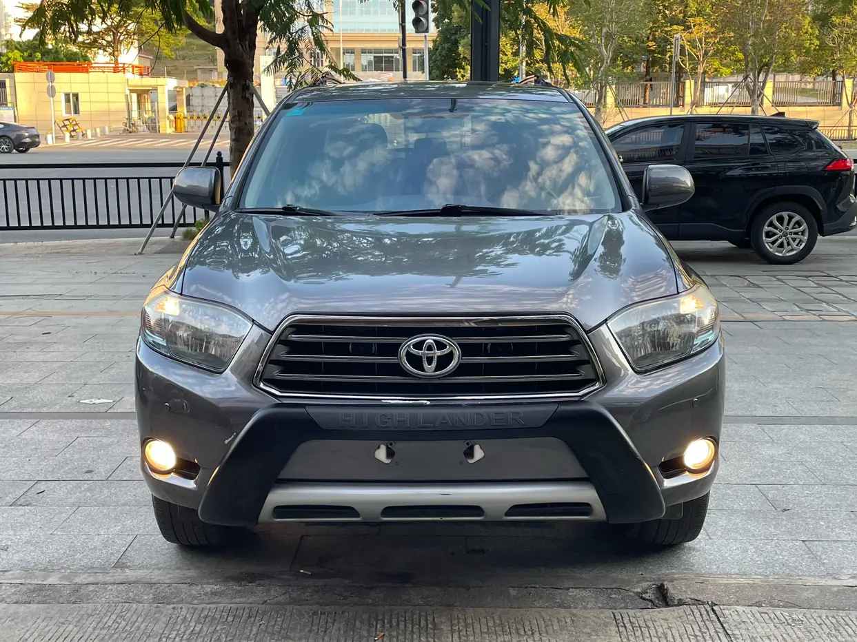 Toyota Highlander  из Китая