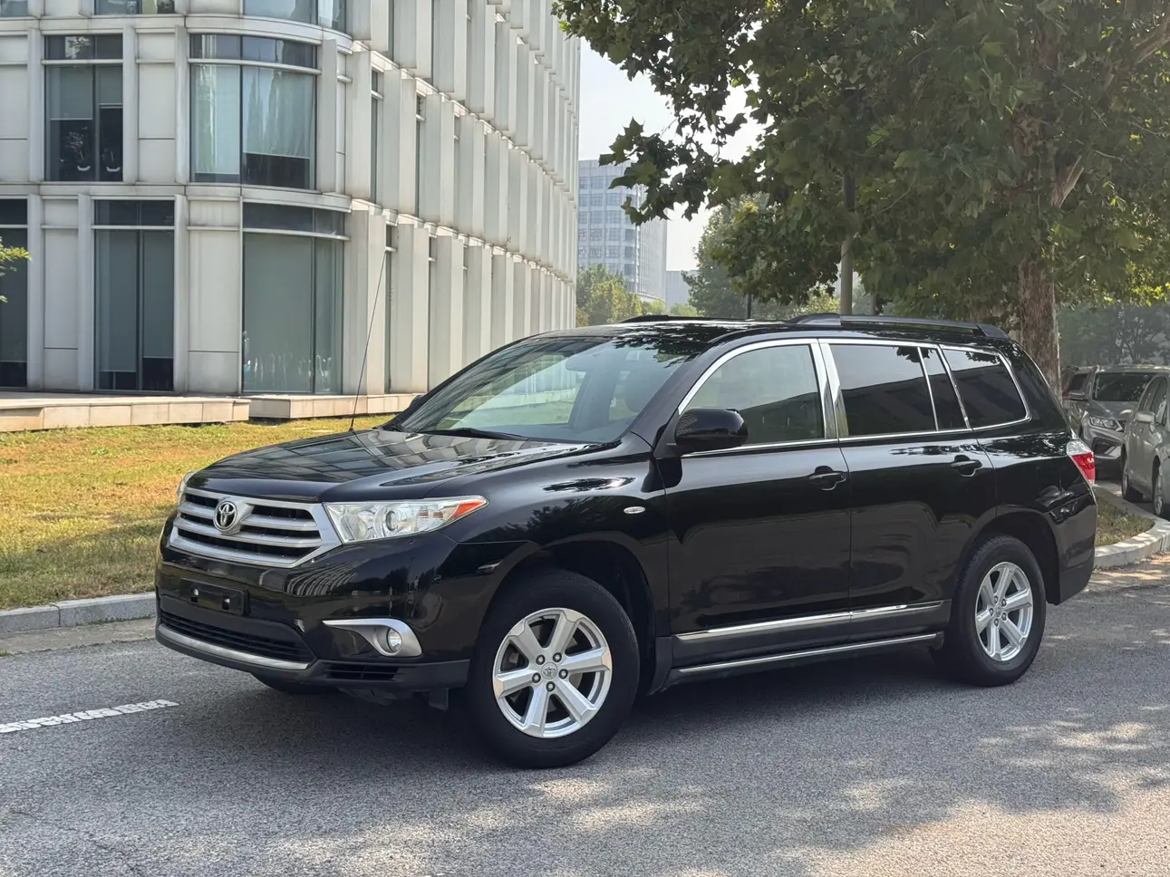 Toyota Highlander  из Китая