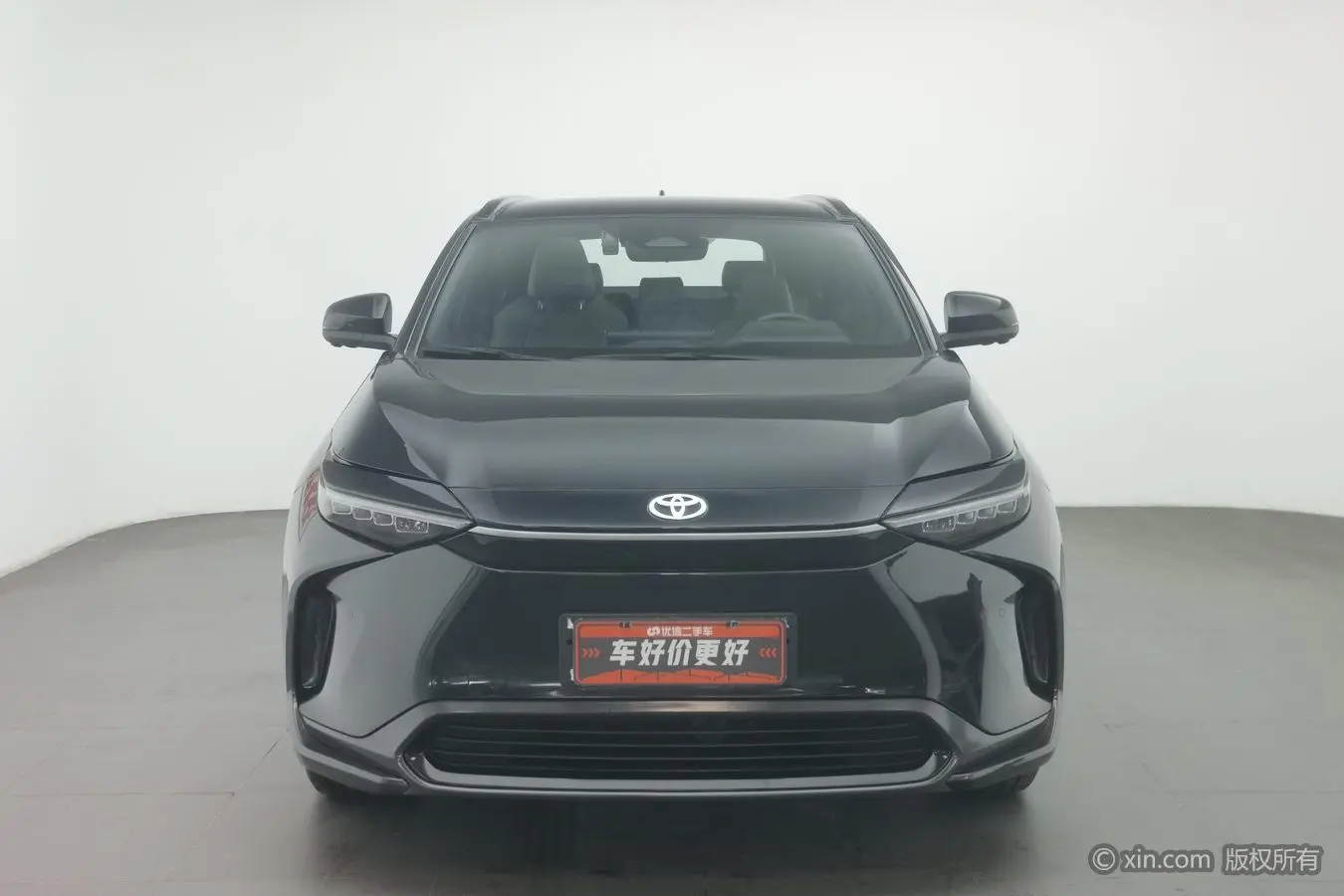 Toyota FAW  bZ4X  из Китая