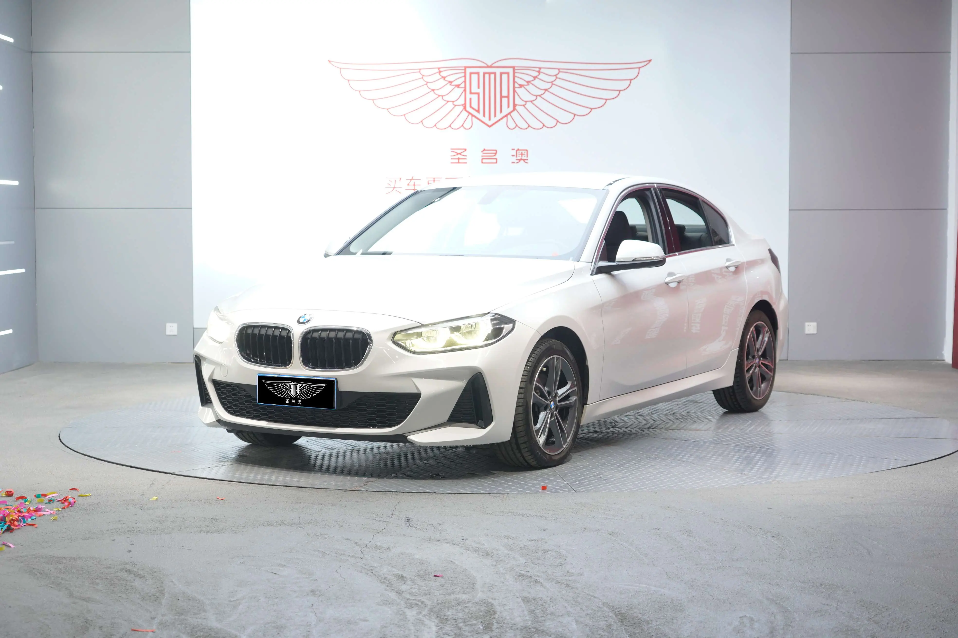 BMW 1 Series  из Китая