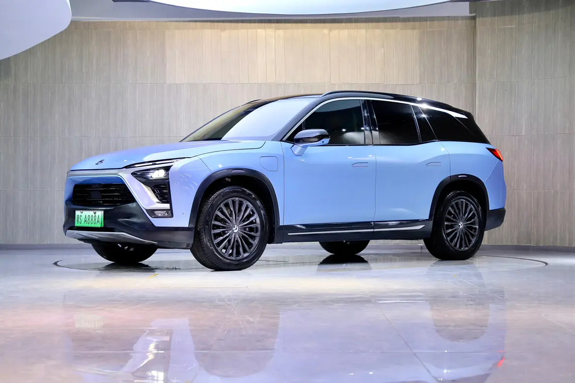 NIO ES8  из Китая