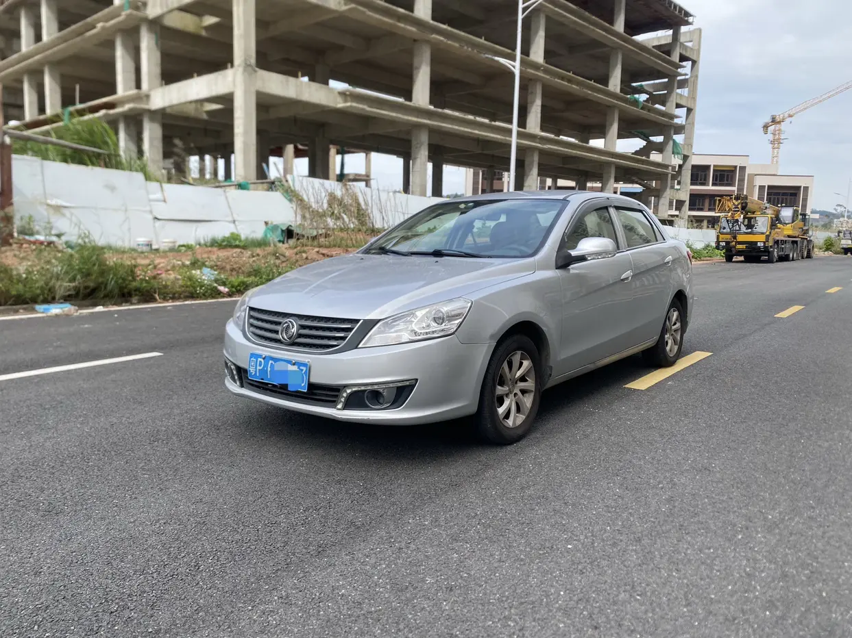Dongfeng Fengshen S30  из Китая
