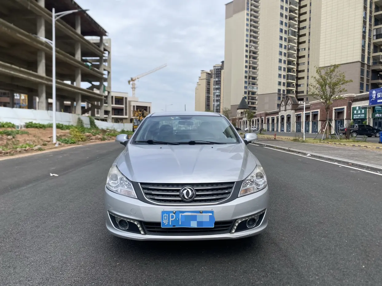 Dongfeng Fengshen S30  из Китая