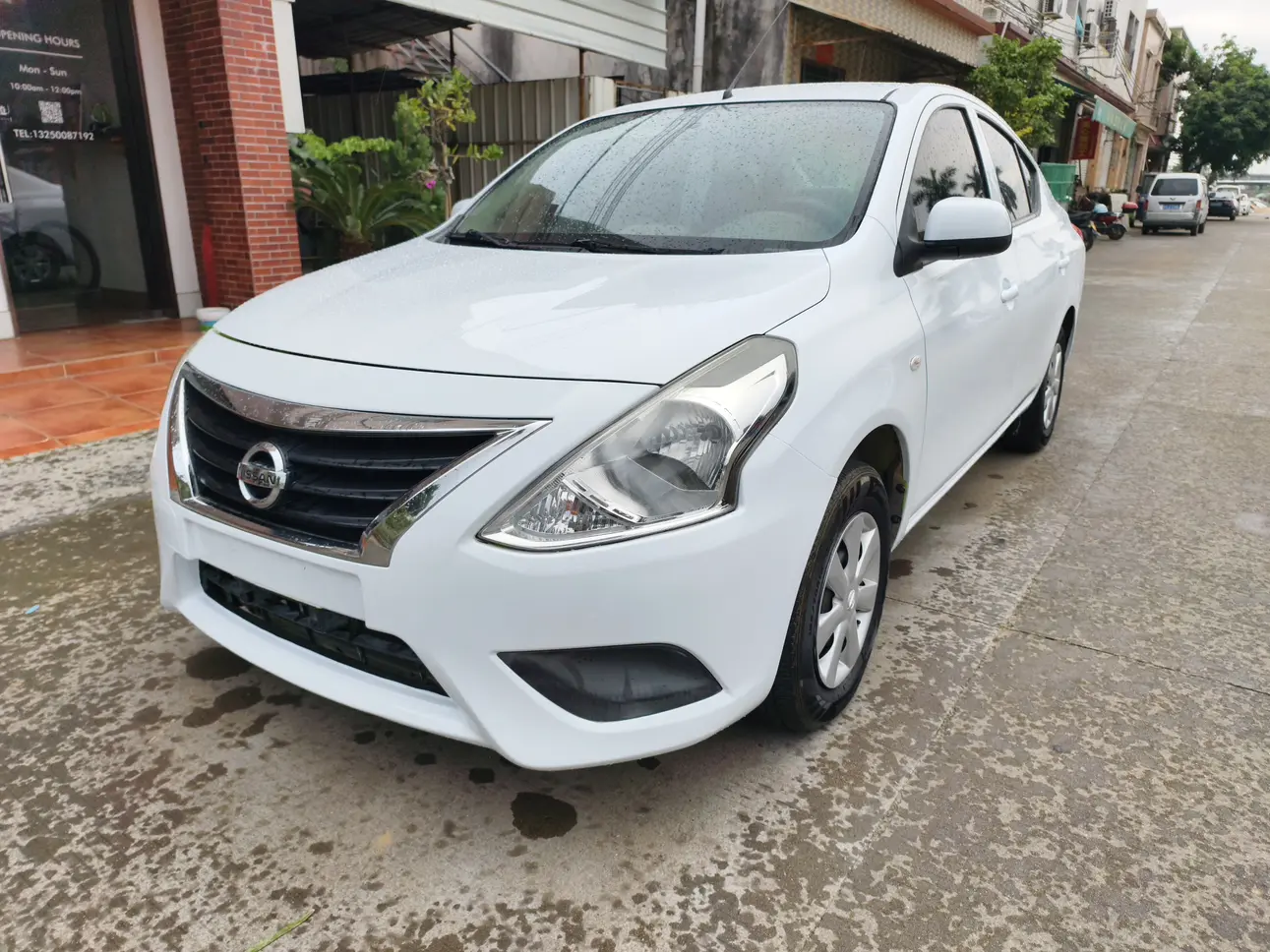 Nissan Sunlight  из Китая