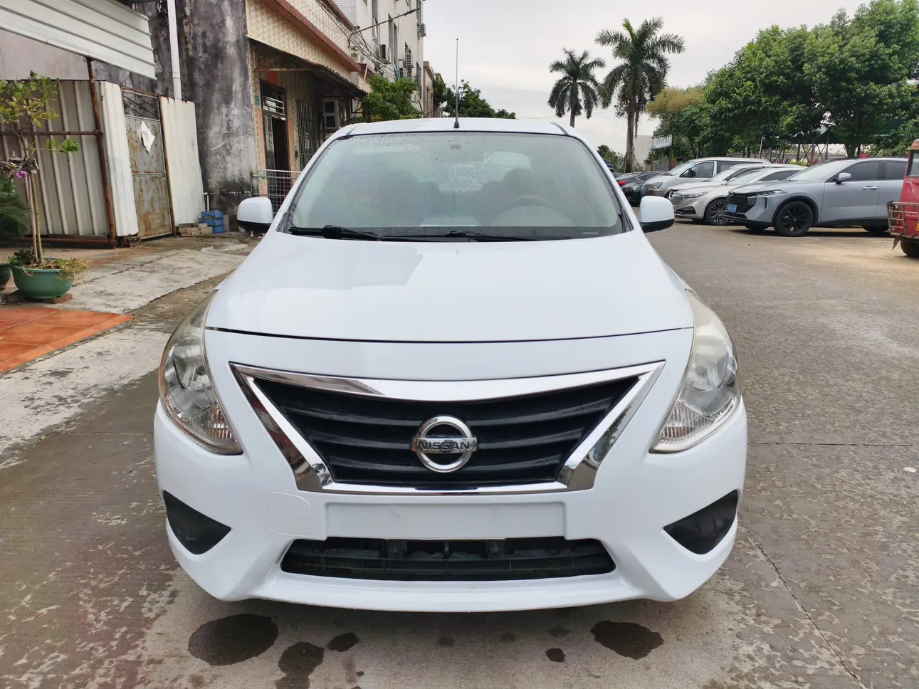 Nissan Sunlight  из Китая