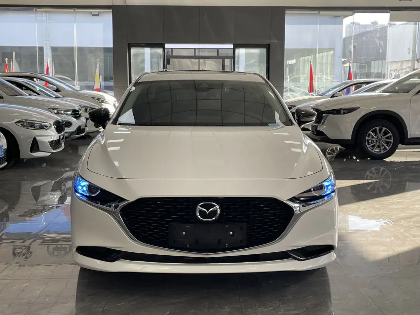 Mazda Mazda3  из Китая