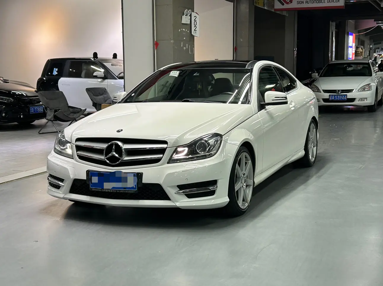 Mercedes-Benz C-Class (imported)  из Китая