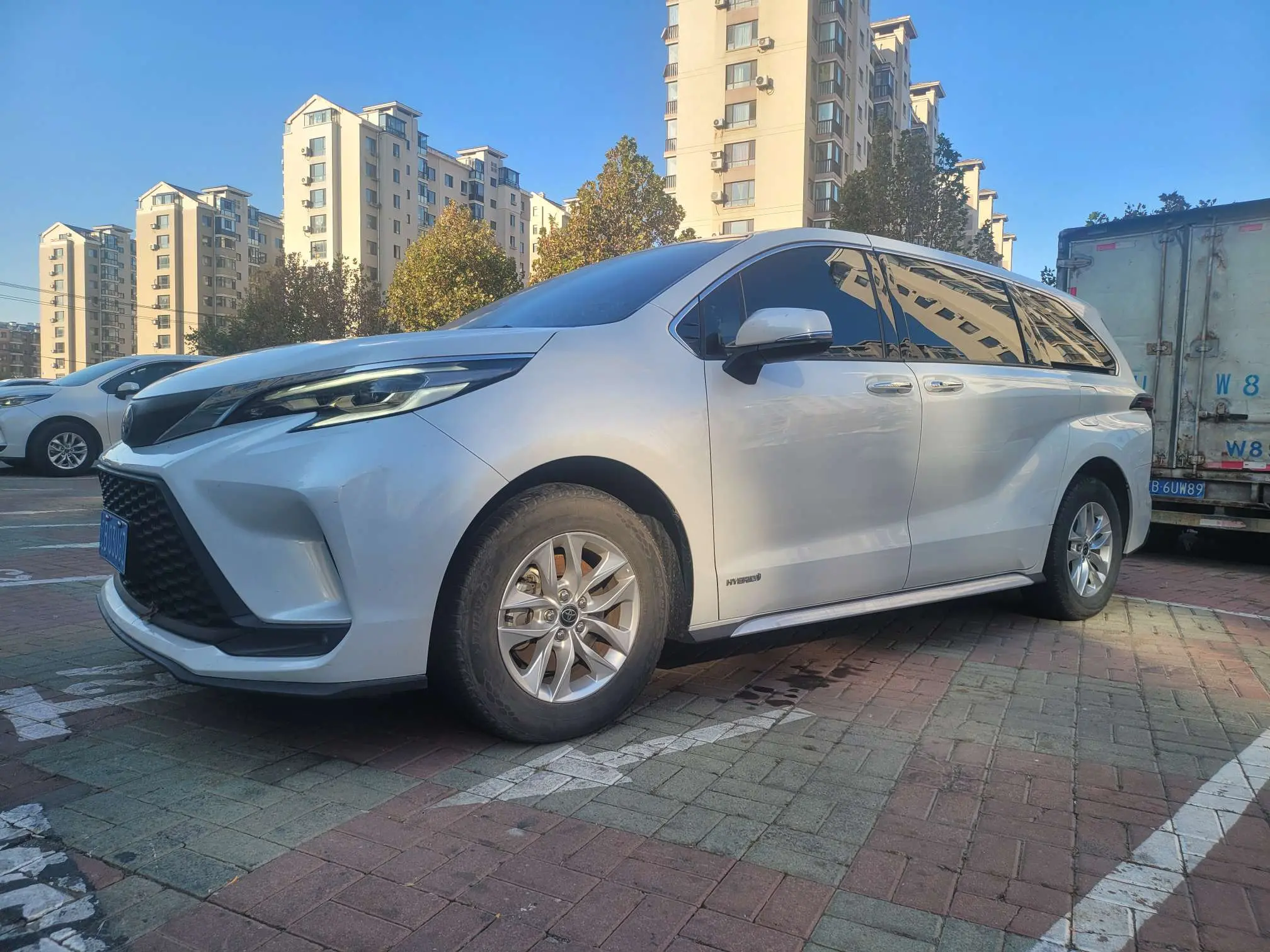 Toyota Granvia  из Китая