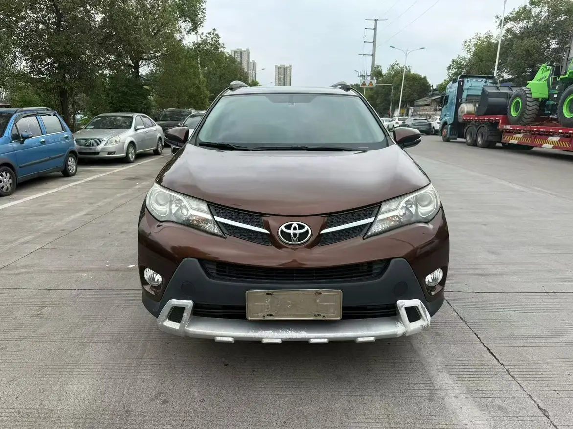 Toyota RAV4  из Китая