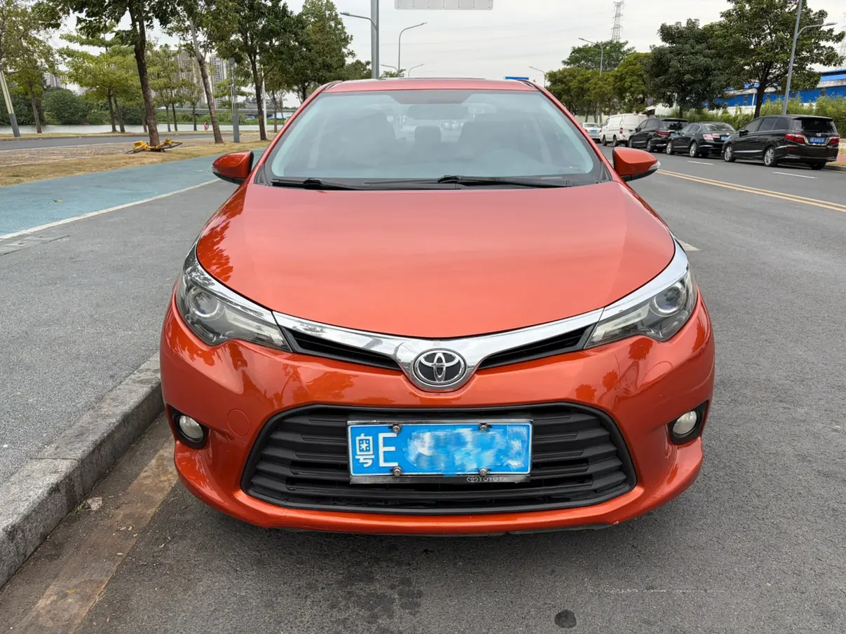 Toyota Levin (Lei Ling)  из Китая