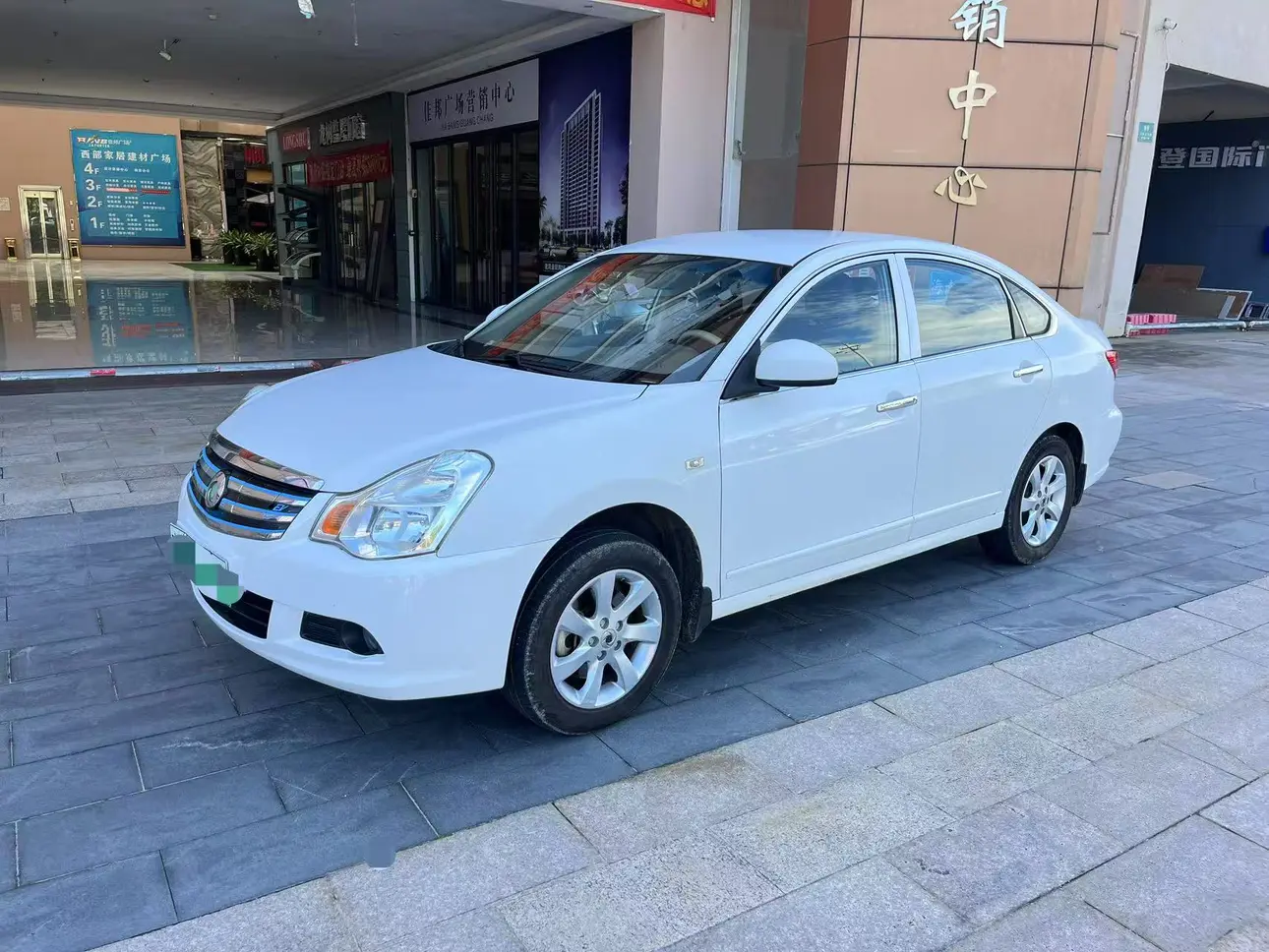 Dongfeng Junfeng E11K  из Китая